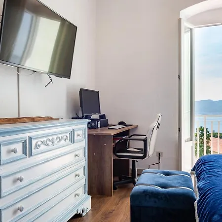 La Serra Cozy With Sea View! Appartement *